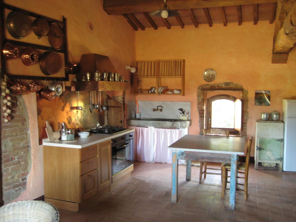 Agriturismo Il Casalino Pari Bilik gambar